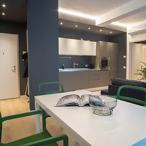  Apartament Br Train Station